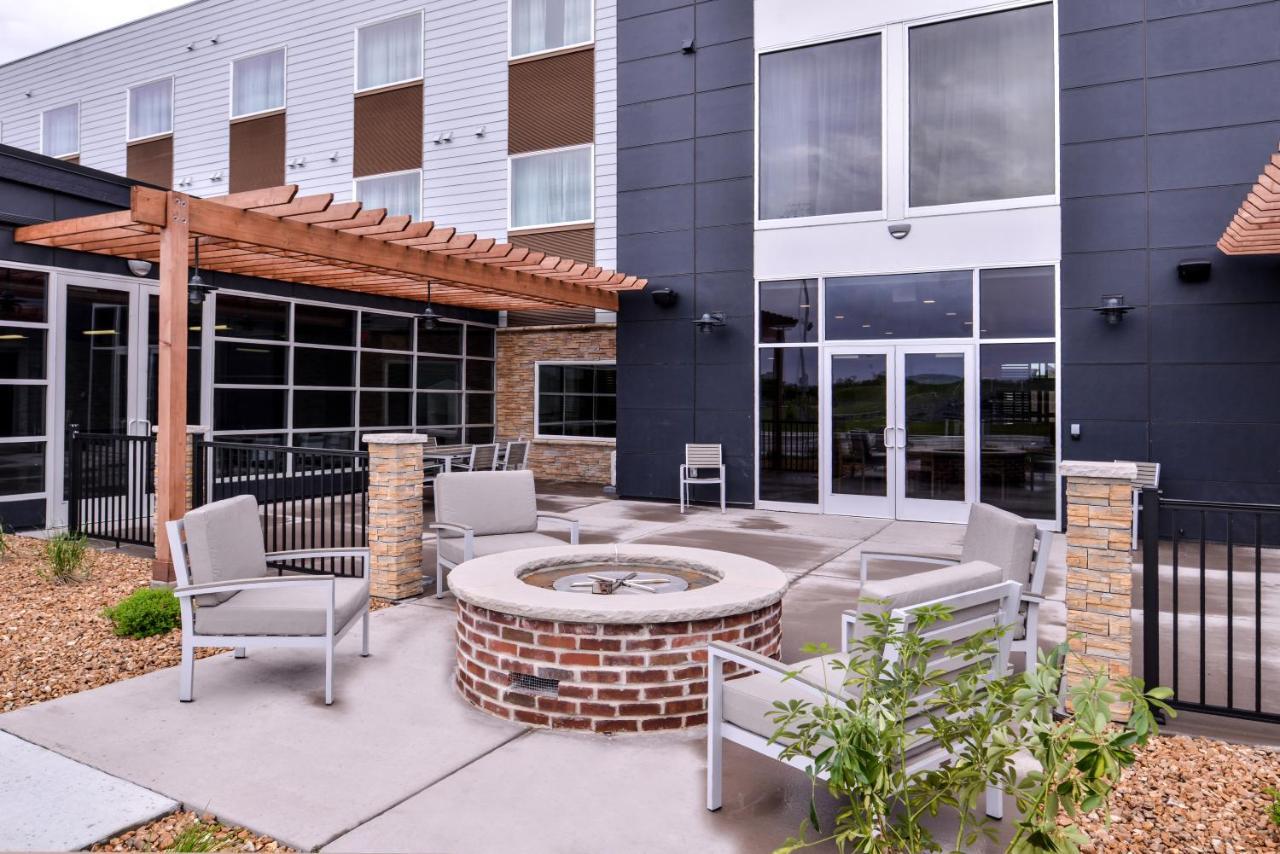 Country Inn & Suites By Radisson, Ft Atkinson, Wi Fort Atkinson Екстериор снимка