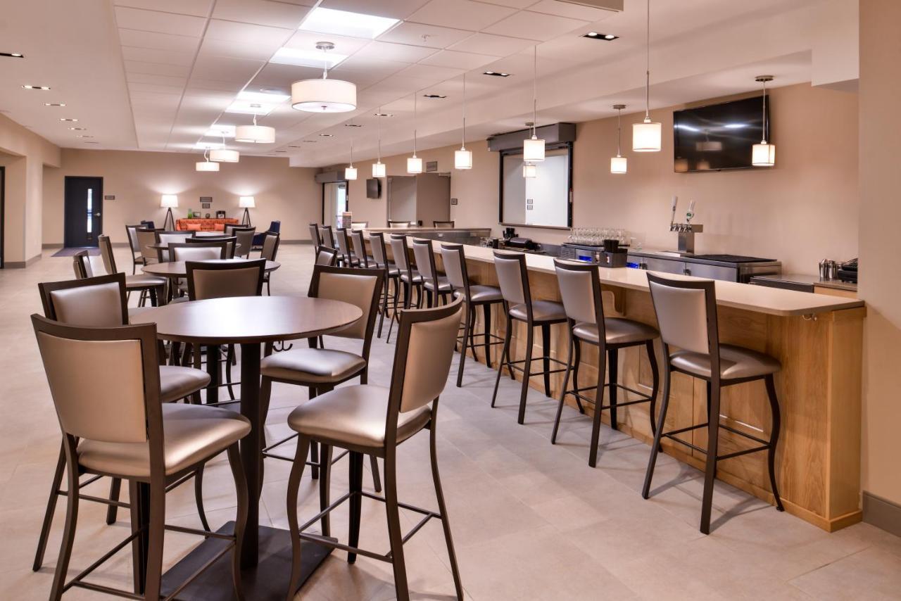 Country Inn & Suites By Radisson, Ft Atkinson, Wi Fort Atkinson Екстериор снимка